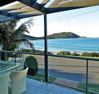 On the Beach  Fingal Bay - Accommodation Tasmania