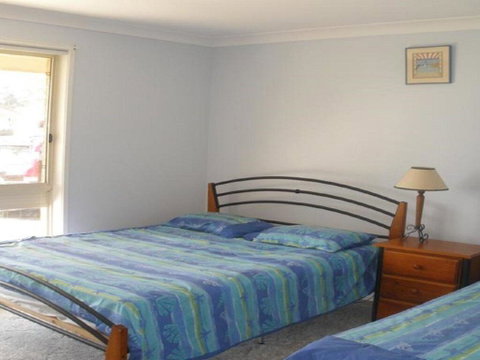 Ourimbah - Across From The Local Rock Pools - Accommodation Tasmania 2