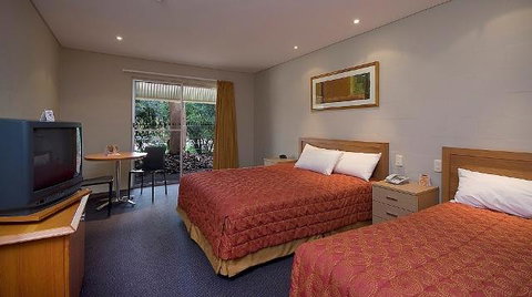 Outback Pioneer Hotel - Accommodation Tasmania 1