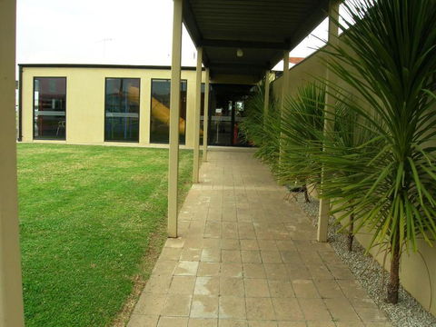 Overlander Hotel Motel - Accommodation Tasmania 2