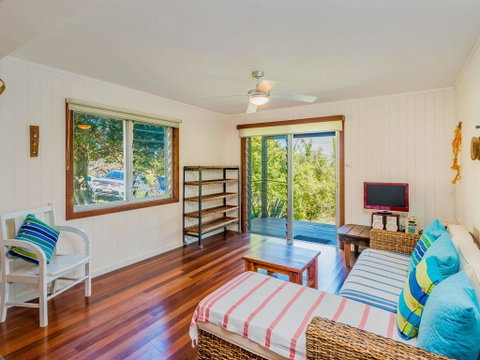 Pacifica 2 - Opposite The Beach At Brooms Head - Accommodation Tasmania 3