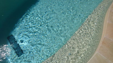Palm Lakeside Holiday Home - Bowen, Whitsundays, Queensland - Accommodation Tasmania 1