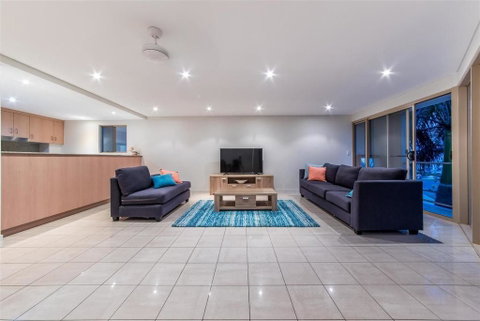 Palm Retreat At Le Jarden - Accommodation Tasmania 3