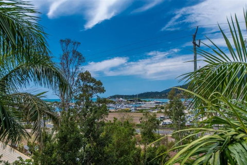 Palm Retreat At Le Jarden - Accommodation Tasmania 1