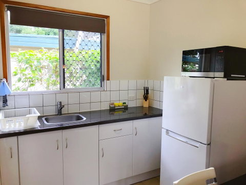 Paradise Court - Accommodation Tasmania 2