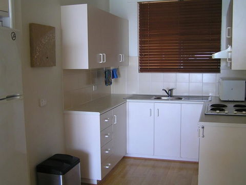 Park Towers Holiday Units - Accommodation Tasmania 3