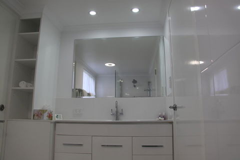 Park View Motel - Accommodation Tasmania 1