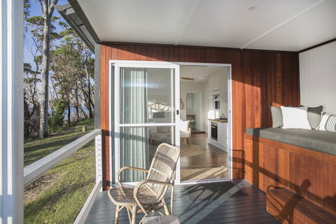 Pebbly Beach Escape - Accommodation Tasmania 3