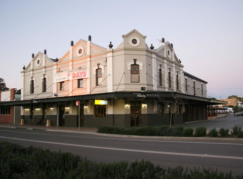 Peden's Hotel - Accommodation Tasmania 0