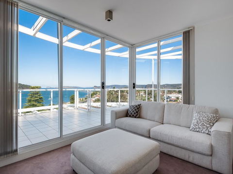 Penthouse 707 - 4 Bedroom Oceanview Penthouse - Accommodation Tasmania 1