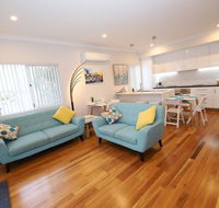 Perth Beachside Holiday House - Accommodation Tasmania