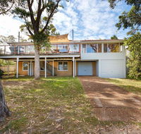 Pet Friendly 4 Bedroom Holiday Home - River Views - Accommodation Tasmania