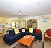 Pet Friendly Beach Home - Accommodation Tasmania
