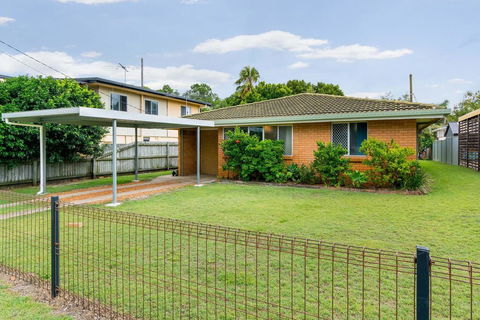 Pet Friendly Cutie - Bonham St, Bongaree - Accommodation Tasmania 0