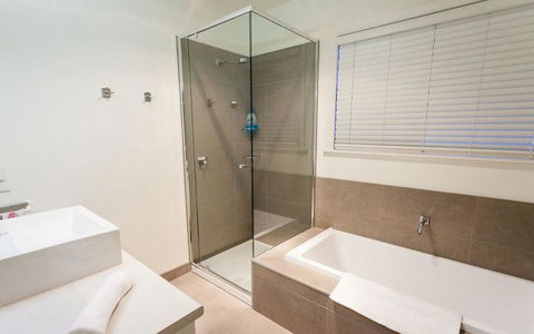 Point Lonsdale Holiday Apartments - Accommodation Tasmania 3
