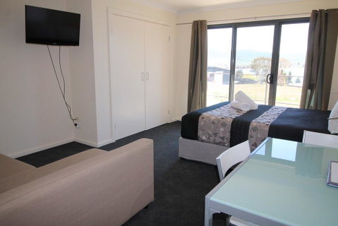 Poley Cow Studio - Accommodation Tasmania 3