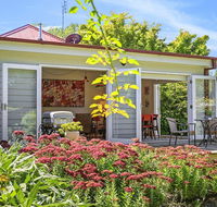 Poppy Cottage-delightful pet friendly weatherboard - Accommodation Tasmania