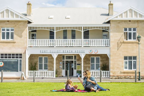Port Elliot Beach House YHA - Accommodation Tasmania 2