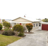 Position on Alexander - Accommodation Tasmania