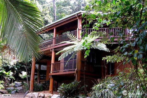 Private Rainforest Retreat With Lagoon Style Pool - Accommodation Tasmania 0