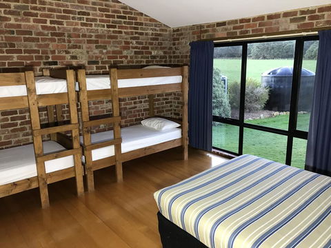 Prom Coast Holiday Lodge - Accommodation Tasmania 2