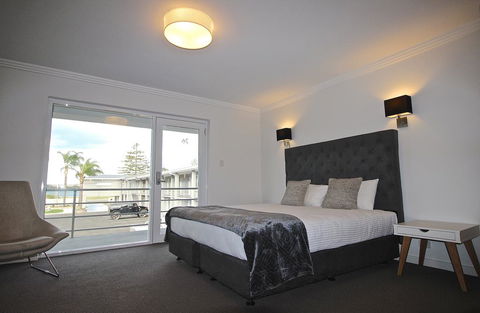 Quays Hotel - Accommodation Tasmania 1