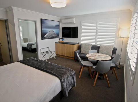 Quays Hotel - Accommodation Tasmania 2
