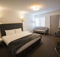 Quays Hotel