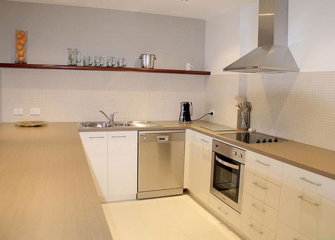 QUEENSCLIFFS WYUNA 17 - Accommodation Tasmania 2