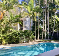 Quiet Oasis Apartment with Rooftop Spa - Accommodation Tasmania