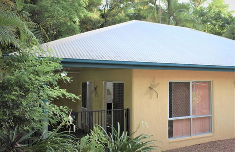 Rainforest Cottage Cairns - Accommodation Tasmania 3