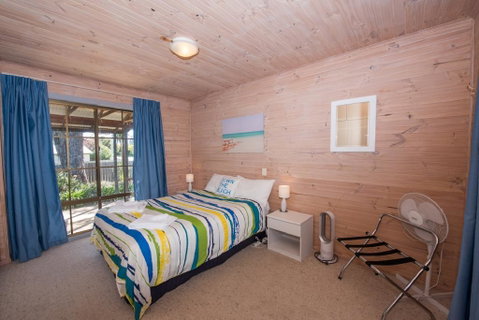 Redbill Beach Retreat - Accommodation Tasmania 3