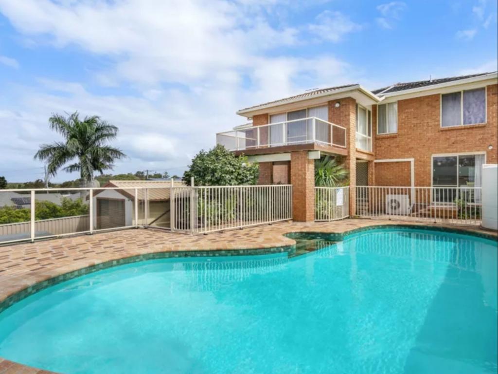 Ourimbah NSW Accommodation Tasmania