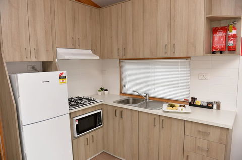 Riverside Cabin Park - Accommodation Tasmania 2