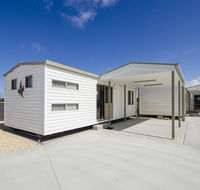 Rocks Retreat Cabin - Seal - Accommodation Tasmania