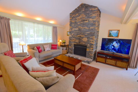 Rocky Mountain Cottage - Accommodation Tasmania 1