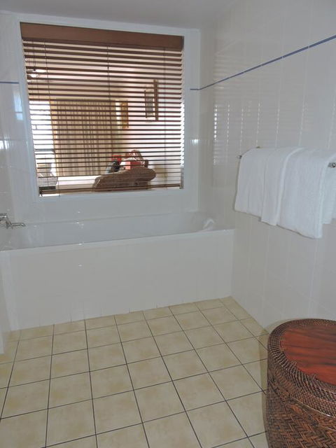 Rose Bay Resort - Accommodation Tasmania 1