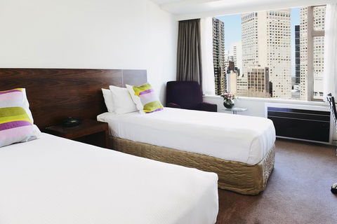 Rydges Melbourne - Accommodation Tasmania 3