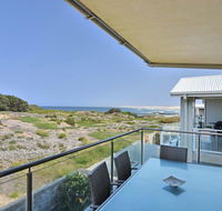 Saltwater Curls Anna Bay Coastal Retreat with Views - Accommodation Tasmania