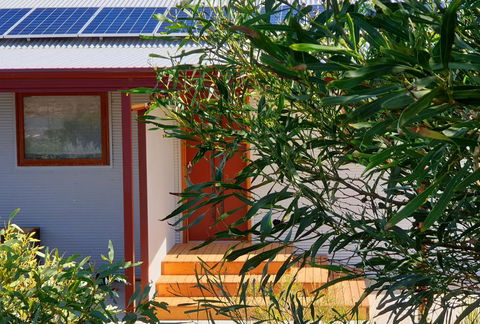 Samphire: Coorong Accommodation - Accommodation Tasmania 0
