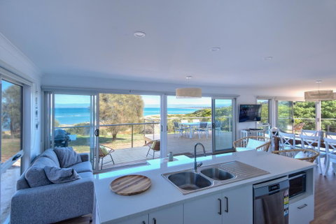 Sandbar Beach House - Accommodation Tasmania 1
