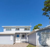 Sandpiper Beach Front House - Accommodation Tasmania