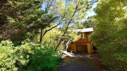 Santosha Glade Near The Everglades - Accommodation Tasmania 0