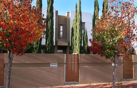 SATOR City Fringe Home Away From Home Pets OK! - Accommodation Tasmania 3