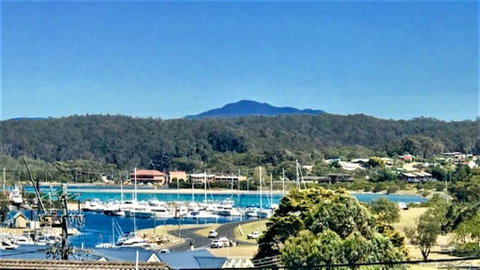 Scarlets By The Sea - Accommodation Tasmania 0