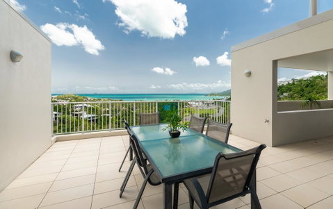Sea Forever On Azure Seas - Airlie Beach - Accommodation Tasmania 2
