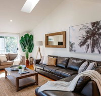Seagrass House - Modern North Avoca Oasis - Accommodation Tasmania