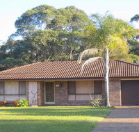 SEASCAPE in NARRAWALLEE - Accommodation Tasmania