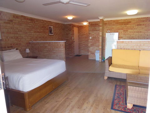 Seaspray Beach Holiday Park - Accommodation Tasmania 2