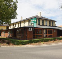 Seaton Arms Motor Inn - Accommodation Tasmania